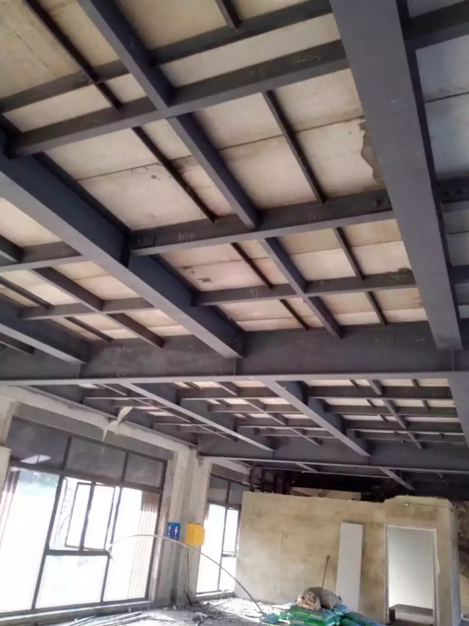 蕲春厂家：蒸压砂加气混凝土墙板（ALC板）生产制造安装流程大全